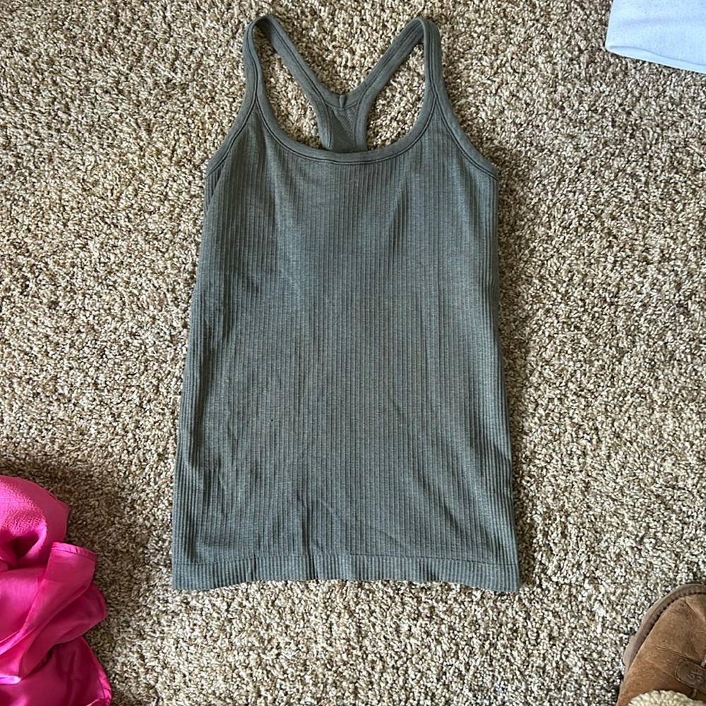 Lululemon Ebb to street tank army green size 6